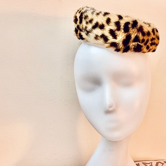 Marie Leopard Print Fur Pillbox Hat 